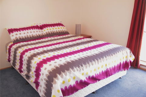 Soldiers Point Road 50 - Accommodation Cooktown 3