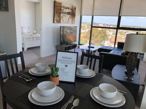 BHB Panoramic View -Wifi Netflix Parking - Accommodation Cooktown 5