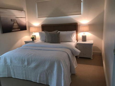 Walk To The Ocean In Five Minutes - Accommodation Cooktown 2