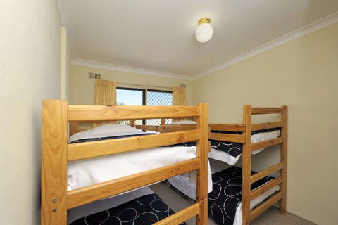 Bay Village Unit 10 Shoal Bay - Accommodation Cooktown 4