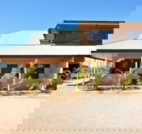 Ningaloo Breeze Villa 6 - Accommodation Cooktown