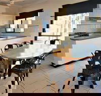 Ningaloo Breeze Villa 5 - Accommodation Cooktown