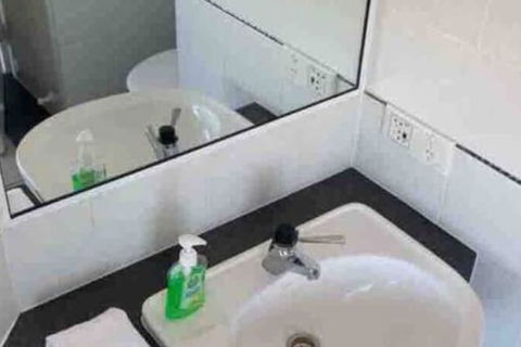 Affordable Unit Minutes To The Heart Of Surfers Paradise - Accommodation Cooktown 6