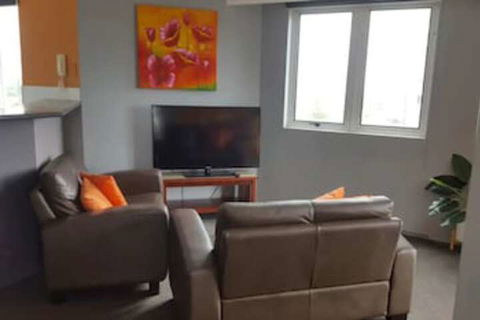 Affordable Unit Minutes To The Heart Of Surfers Paradise - Accommodation Cooktown 0