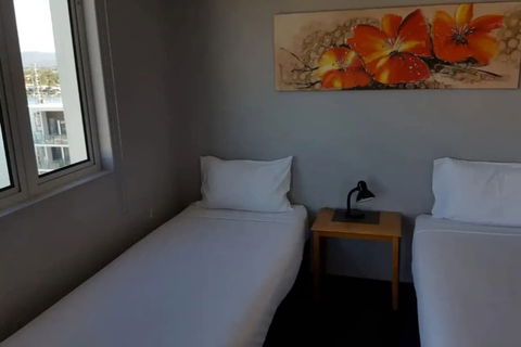 Affordable Unit Minutes To The Heart Of Surfers Paradise - Accommodation Cooktown 5
