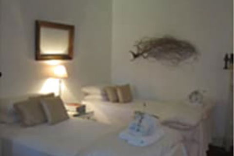 Marlow House - Accommodation Cooktown 6