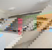 Tin Can Bay's Sleepy Lagoon Motel - Accommodation Cooktown