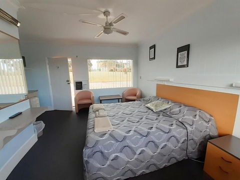 Bayview Motor Inn - Accommodation Cooktown 5