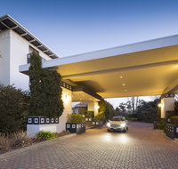 Ramada by Wyndham Diplomat Canberra - Accommodation Cooktown