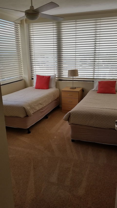 Beaconlea Tower Apartments - Accommodation Cooktown 4