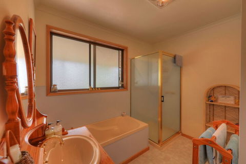 Sea Change Safety Cove - Accommodation Cooktown 4