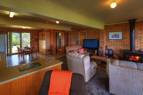 Sea Change Safety Cove - Accommodation Cooktown 6