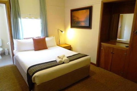 Amara Springs Guest House - Accommodation Cooktown 3