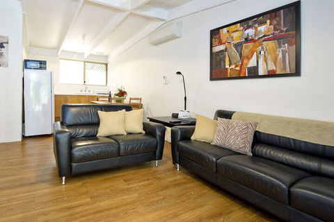 Peppermint Brook Cottages - Accommodation Cooktown 2