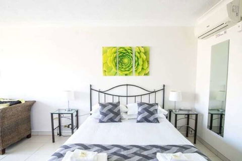 Bay Of Palms - Accommodation Cooktown 1