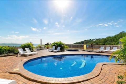 The Hill Apartments - Accommodation Cooktown 2