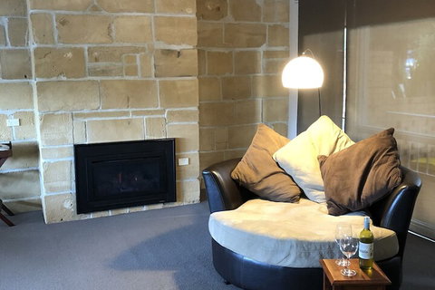Warrnambool Cbd Townhouses - Accommodation Cooktown 4