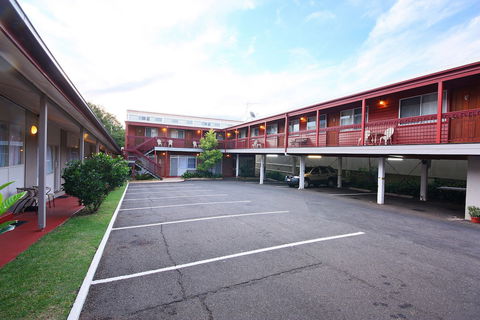 Downs Motel - Accommodation Cooktown 1
