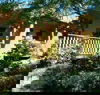 Meredith House - Accommodation Cooktown