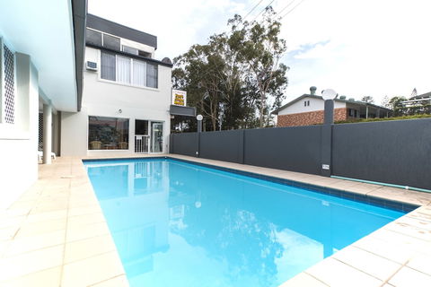 Port Aloha Motel - Accommodation Cooktown 1