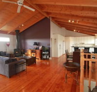 Pelican Sands Bed  Breakfast - Accommodation Cooktown