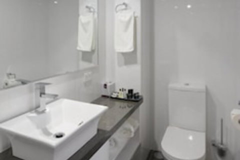 Aastro Dish Motor Inn - Accommodation Cooktown 6