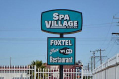 Spa Village Travel Inn - Accommodation Cooktown 0