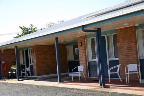 Rover Holiday Units - Accommodation Cooktown 3