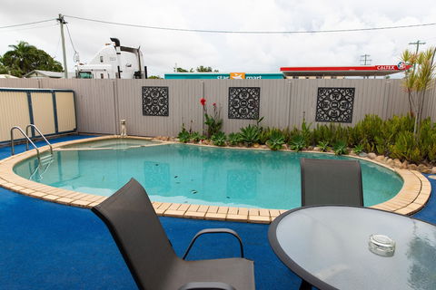 Lantern Motor Inn - Accommodation Cooktown 3