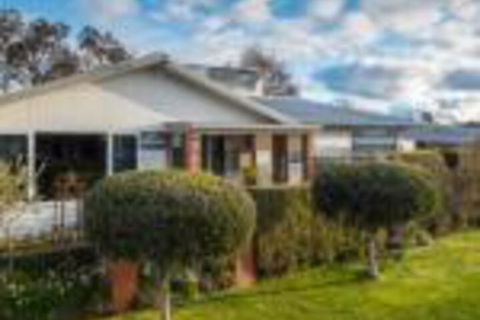 Aggies Bed & Breakfast - Accommodation Cooktown 0