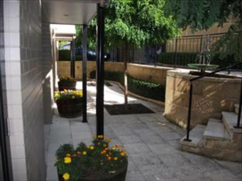 Apartments On Star - Accommodation Cooktown 5