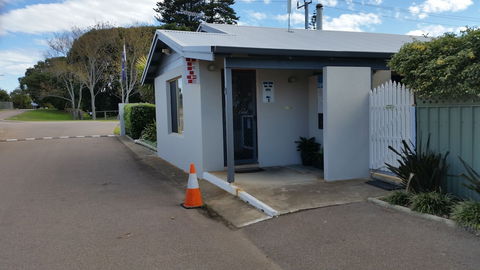Esperance Bay Holiday Park - Accommodation Cooktown 0