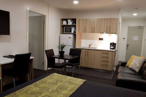 Abode37 - Accommodation Cooktown 0