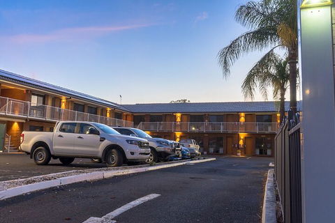 The Palms Motel Dubbo - Accommodation Cooktown 2