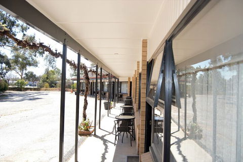 Civic Motor Inn - Accommodation Cooktown 4