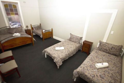 Peden's Hotel - Accommodation Cooktown 4