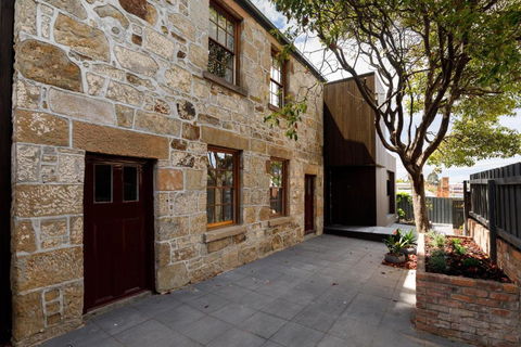 Blue Magnolia - Accommodation Cooktown 1