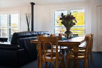 Alpha Loft - Accommodation Cooktown 6