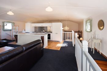 Alpha Loft - Accommodation Cooktown 1