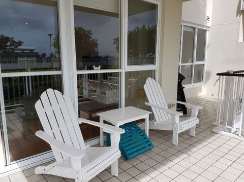 Beau Monde Apartments Newcastle Harbourside Apartment - Accommodation Cooktown 1