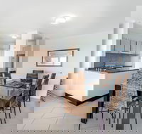 Harbourside Unit 2/07 Soldiers Point Road - Accommodation Cooktown