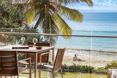 Fairshore 38 - Accommodation Cooktown 6