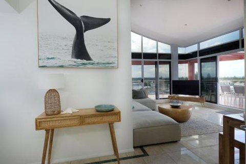 Sunrise Luxury Apartments - Accommodation Cooktown 2