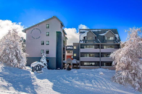Snow Ski Apartments 32 - Accommodation Cooktown 3