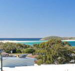 Whale Tales 78 Lentara Street FANTASTIC WATER VIEWS OVER FINGAL BEACH - Accommodation Cooktown