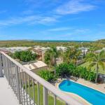 Rainbow Towers 2 Rainbow Beach High On The Hill Panoramic Views Wi Fi - Accommodation Cooktown 0
