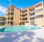 Golden Shores Unit 3 21 Landsborough Parade - Accommodation Cooktown
