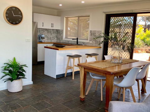 Nepean View - Accommodation Cooktown 4