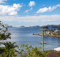 Iluka 46 Soldiers Point Rd Stunning Air Conditioned house with WIFI  Water Views - Accommodation Cooktown