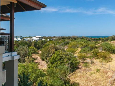 Luxury Retreat 2 Bedroom Spa Suite - Accommodation Cooktown 5